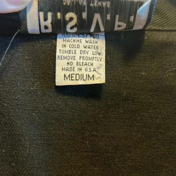 Vest - Picture 3 of 4